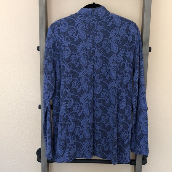 NWOT Printed Cardigan - Picture 5 of 5